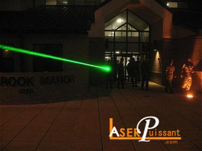 2000mW lampe torche laser 