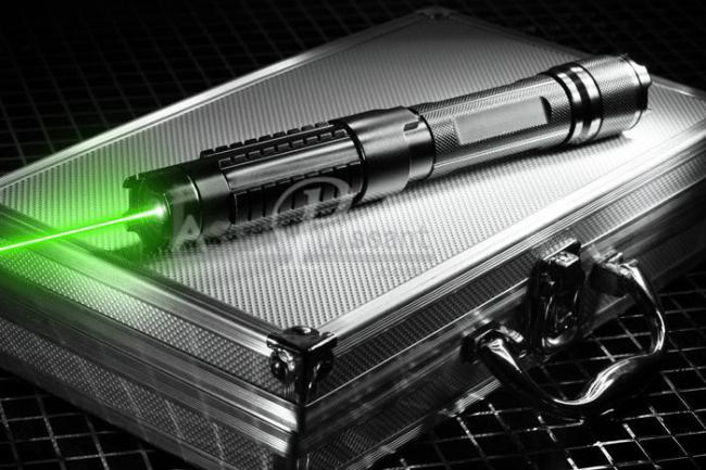 Laser vert 10000mW 520nm puissant - Livraison rapide garanties!