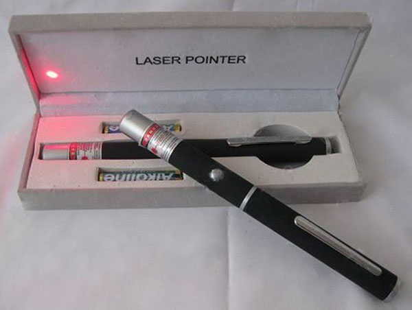 pointeur laser rouge