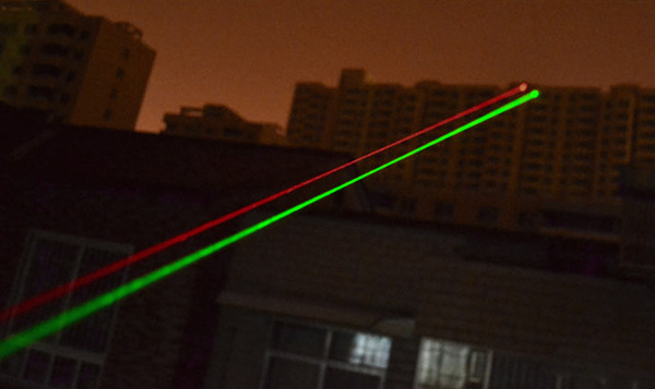 laser vert et rouge