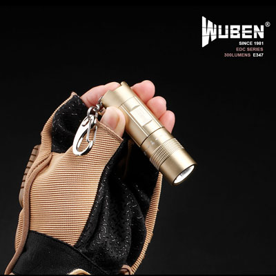 Wuben E345 300 Lumens EDC lampe torche