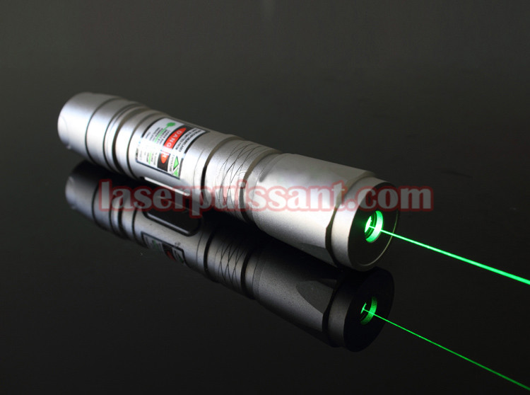 lampe de poche laser vert 200mw pas cher