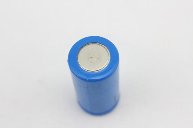 Pile 16340 au lithium pour pointeur laser
