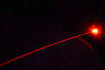 pointeur laser rouge puissant