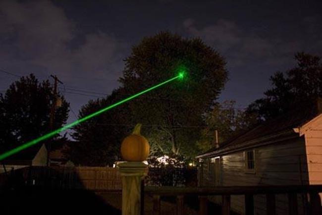 pointeur laser vert 100mW