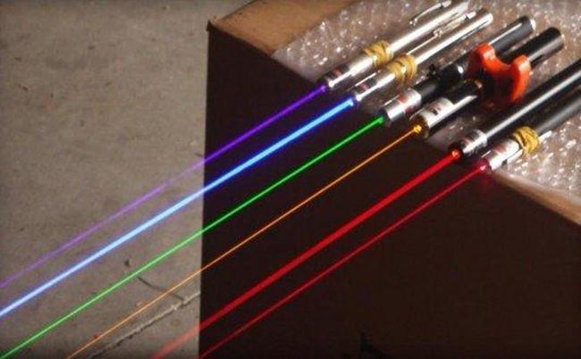 pointeur laser prix moins cher